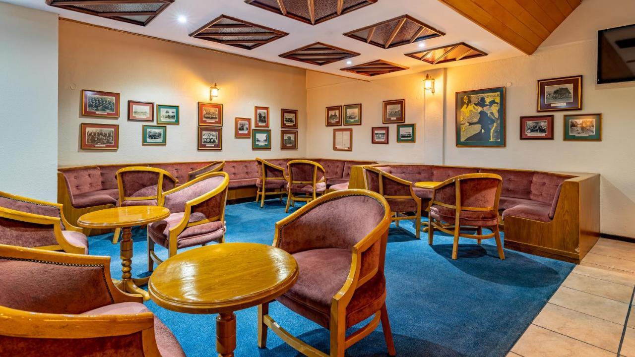 African Sky Harrismith Inn Exterior photo